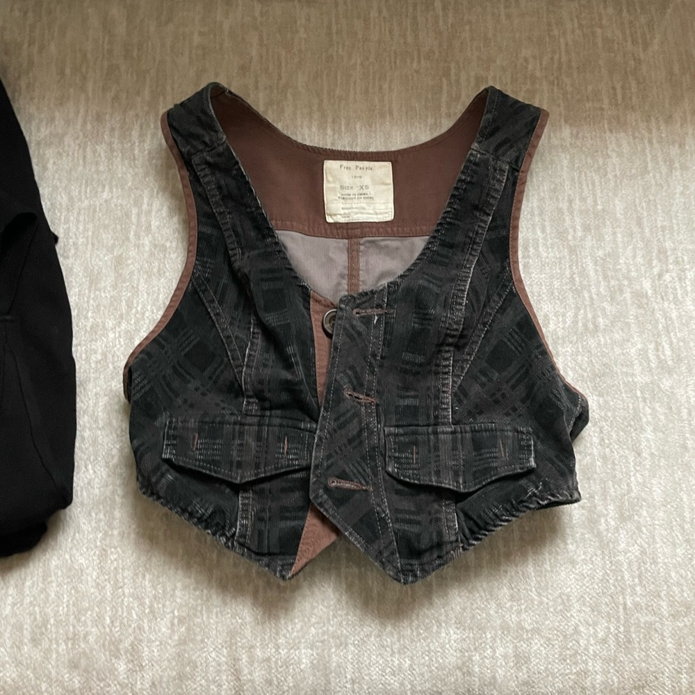 Free people vest